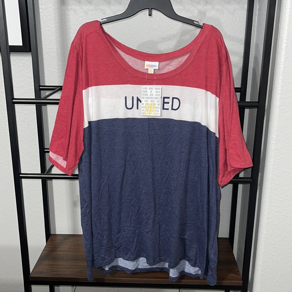 LuLaRoe NWT boyfriend t shirt / top , size 3XL!